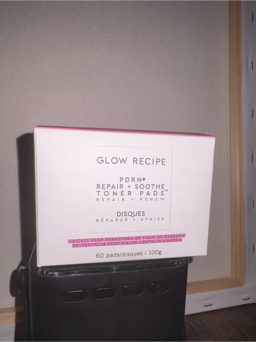 Glow Recipe Toner Pads — White with Pink Accents